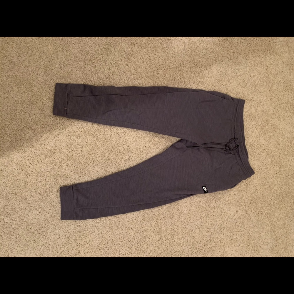 nike men’s joggers
